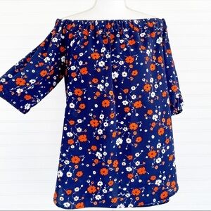 Off the shoulder blouse Size Medium MMK
